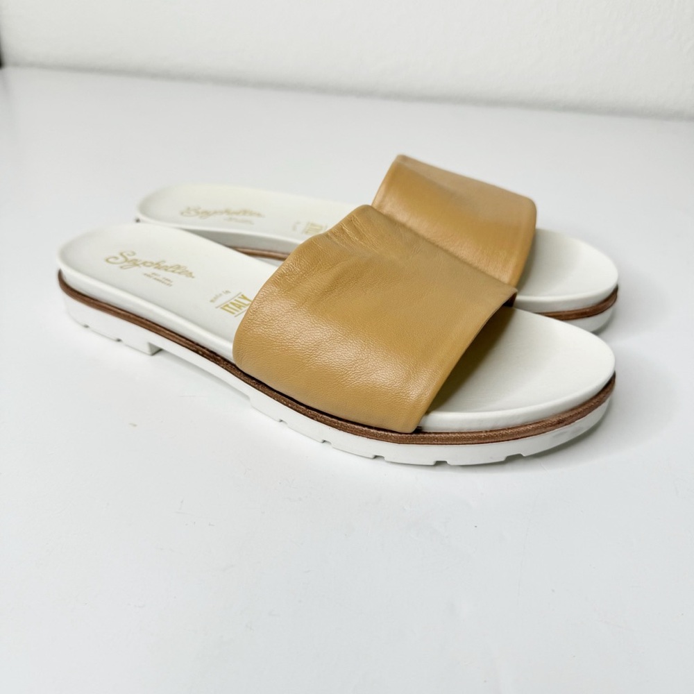 Seychelles leather tan slip on sandals Italy 7